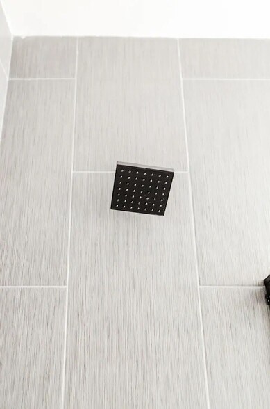 Shower finishes - 63 E Moler St