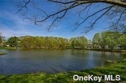 Building Photo - 613 Elton Ct W