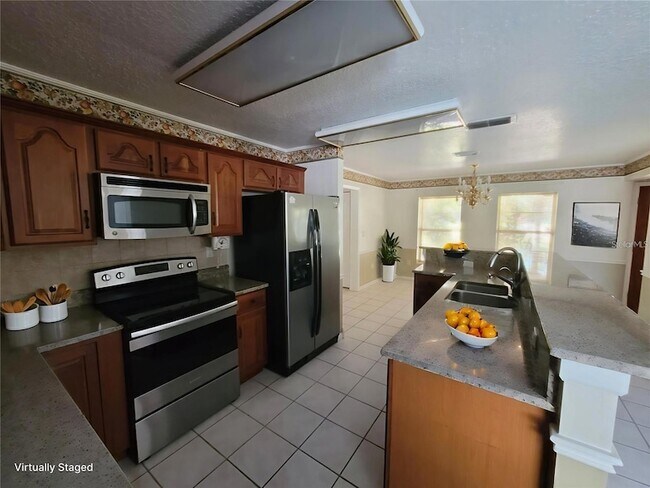 Building Photo - 1785 Grove Ct