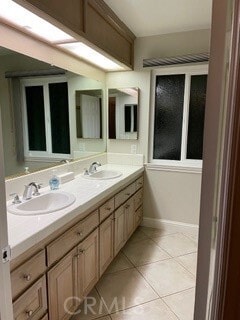 Building Photo - 14253 Meadowlands Dr