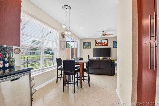 Building Photo - 5018 Starblaze Dr