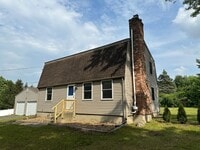 Building Photo - 169 Rocky Hill Rd