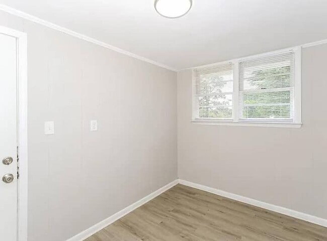Building Photo - 2451 Juniper Dr