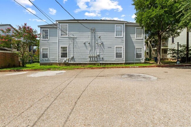 Building Photo - 4208 Duval Rd