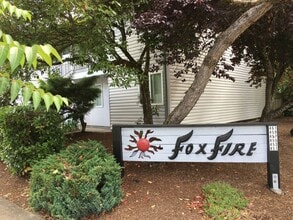 Building Photo - (858) Fox Fire - 2 Bedroom / 1 Bathroom