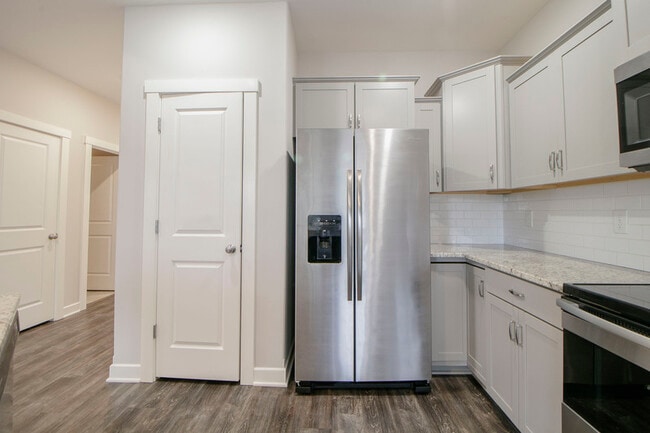 Building Photo - 301#B Chase Drive