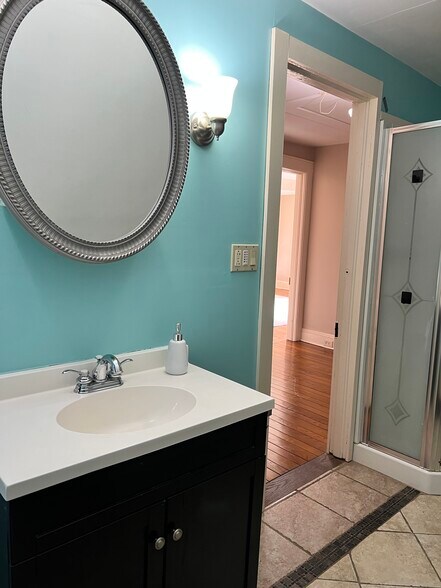 Bathroom - 136 E 9th St