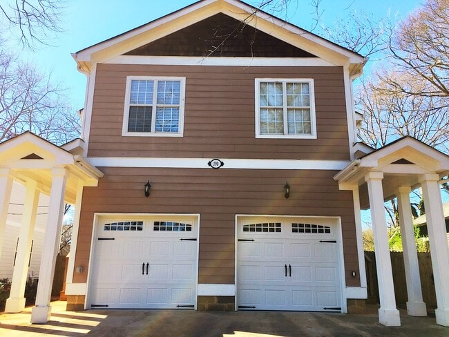 Front of the building - 190 Hutchinson St NE