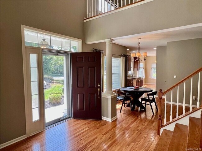 Building Photo - 41 High Ridge Ln