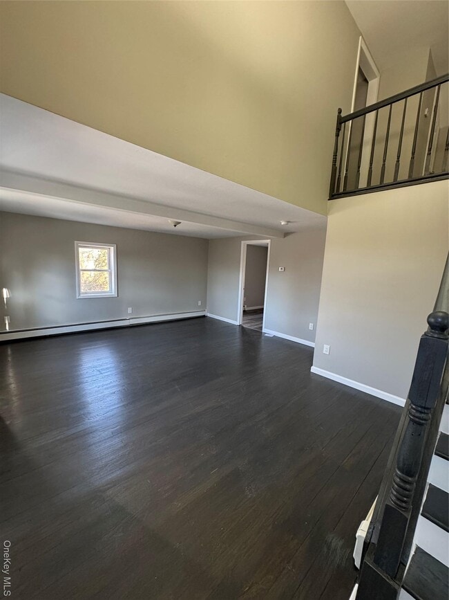 Building Photo - 654 Milltown Rd