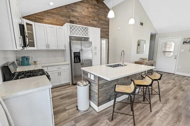 Building Photo - 20082 N Pecos Valley Trail