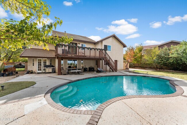 Building Photo - 5641 Hickory St