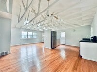 Building Photo - 129 Sheldon Terrace