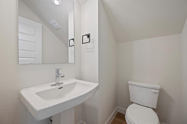 Building Photo - 2600 Gattis School Rd