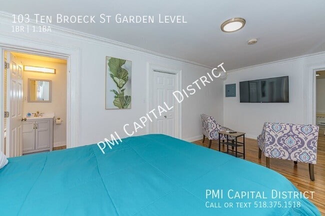 Building Photo - 103 Ten Broeck St