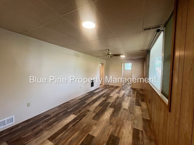 Building Photo - 29 Purdue Ave