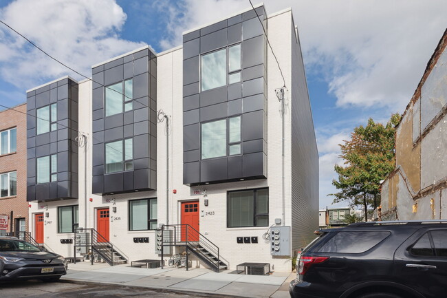 Building Photo - Brand New Brewerytown Apartments