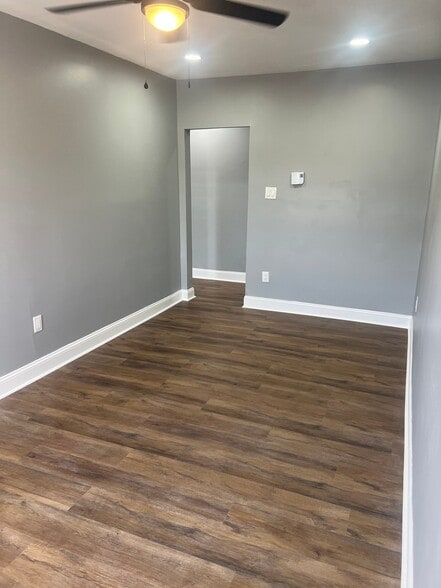 Building Photo - 1223 Belmont Ave