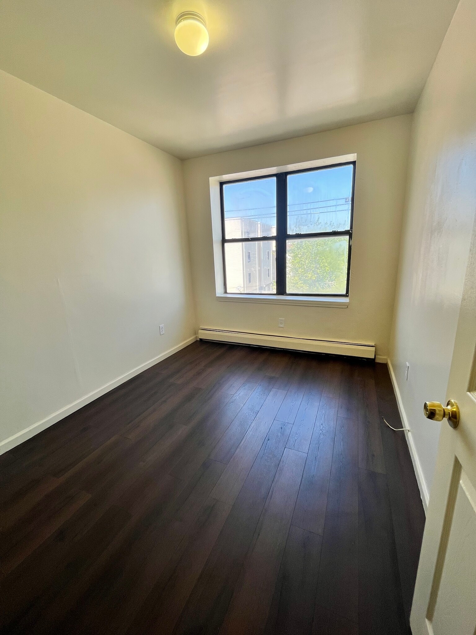 205 Union St 13 - 204 Union St
