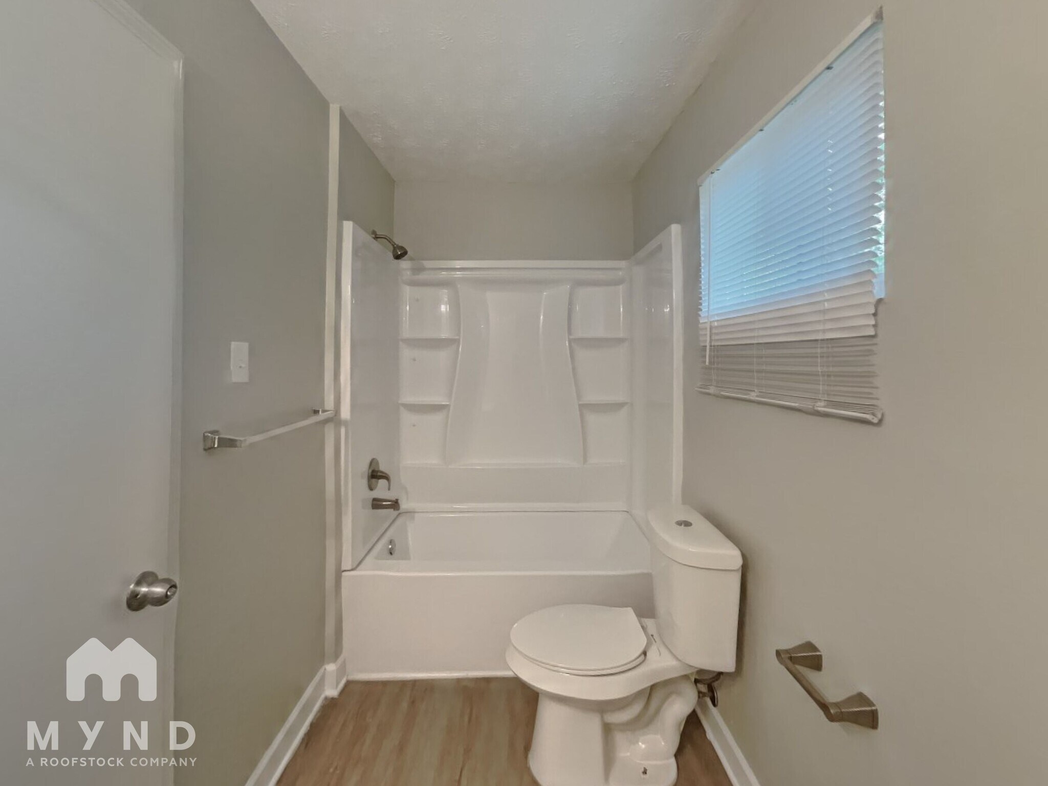 Building Photo - 7006 Vesta Way