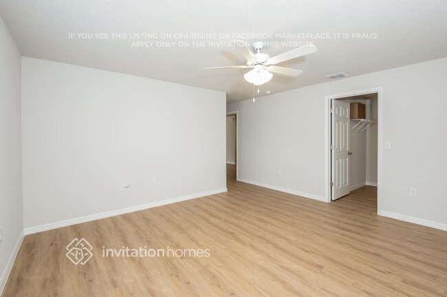 Building Photo - 1021 Quail St SE