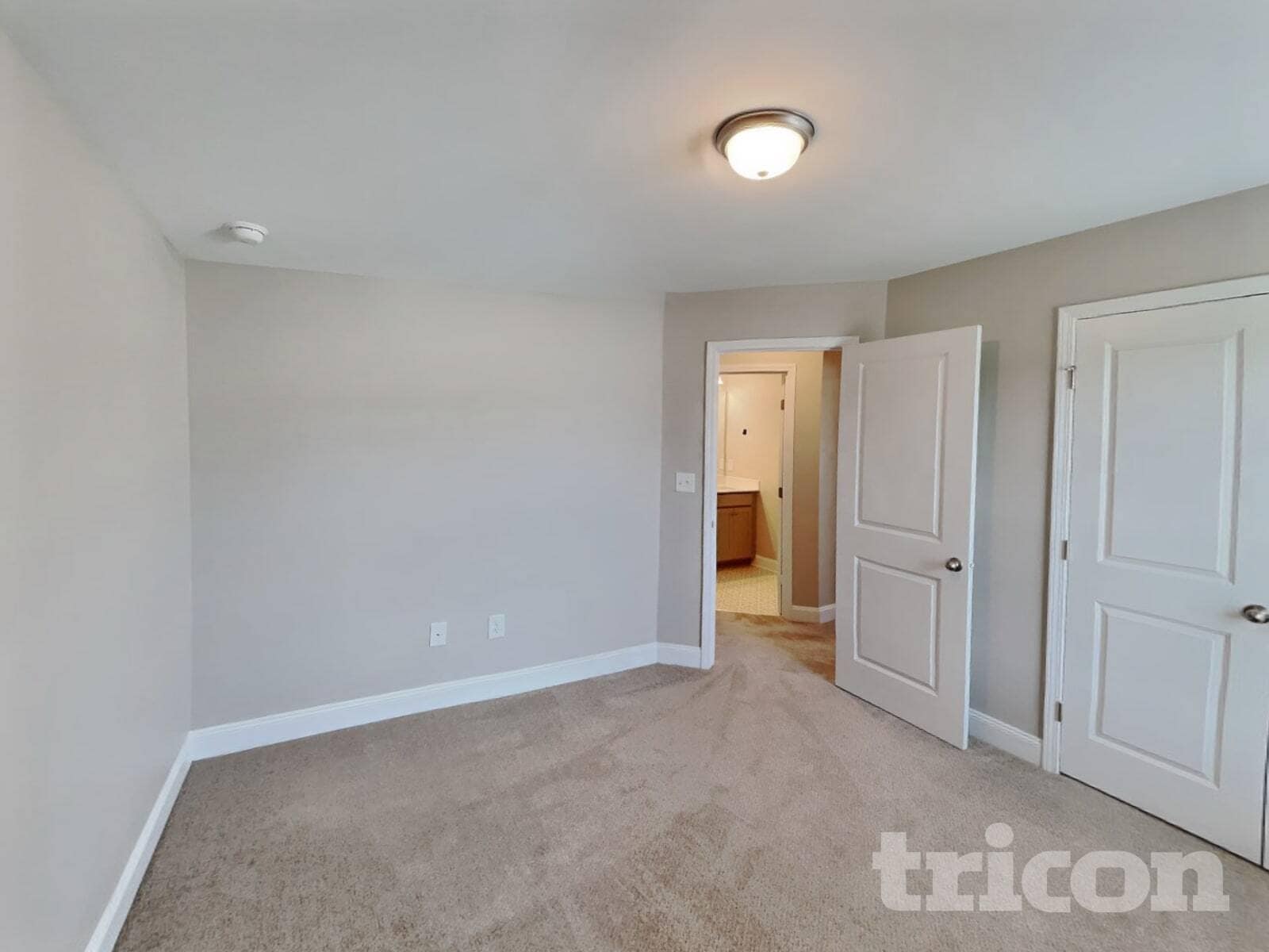 Building Photo - 100 E Goodwin Chase Ln