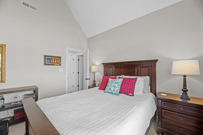 Building Photo - 149 Hilda Dr