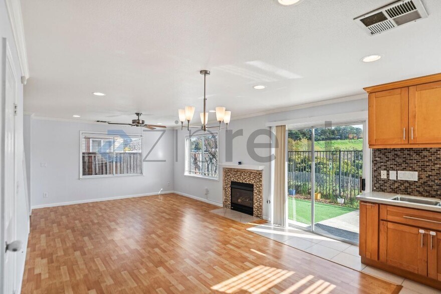 Building Photo - 3142 Boulders Ct