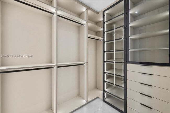 Building Photo - 1881 NE 196th Terrace