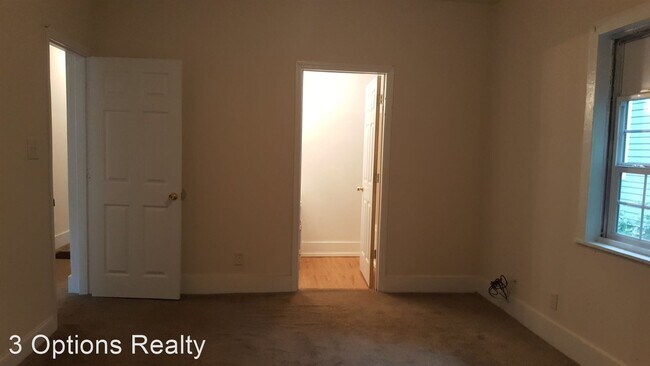 Building Photo - 3 br, 2 bath House - 2363 Second Street
