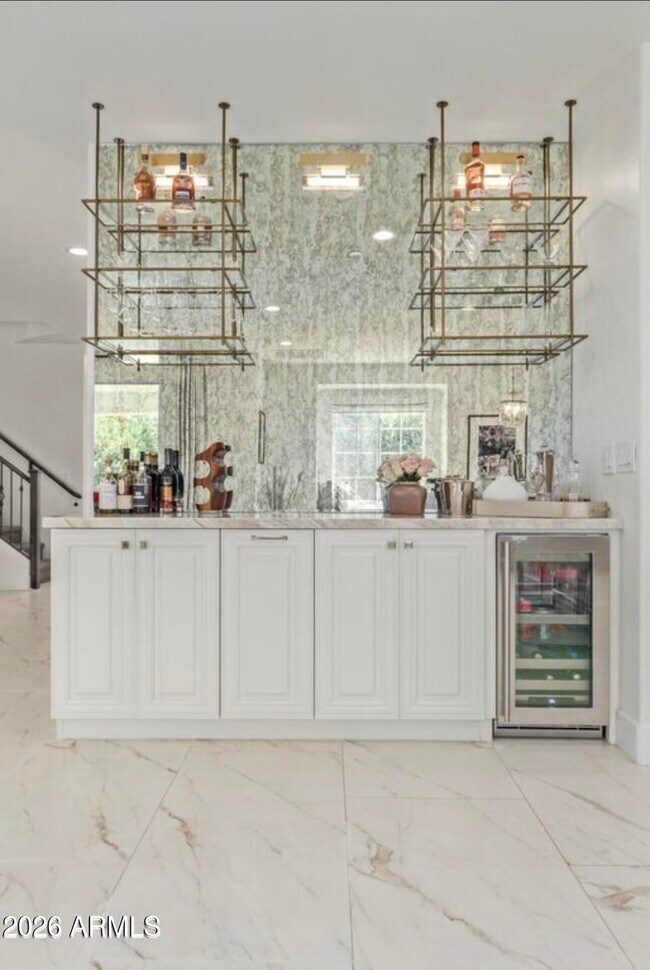 Building Photo - 2931 Madison Vistas Dr