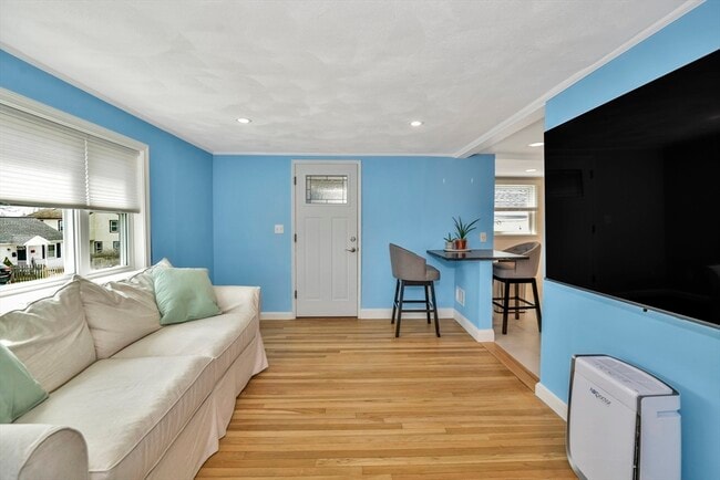 Building Photo - 38 Grassmere Rd