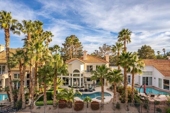 Building Photo - 8856 Rainbow Ridge Dr