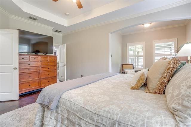 Building Photo - 13704 Southern Oaks Dr