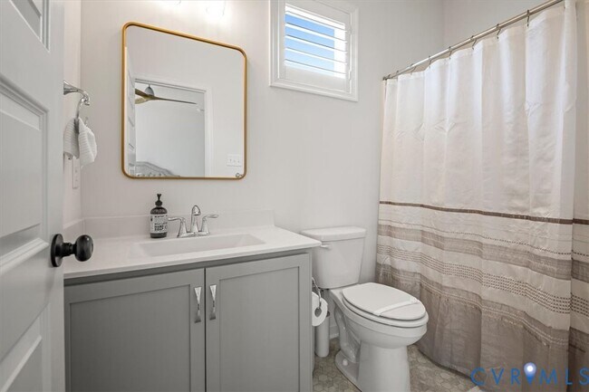 Building Photo - 2 Shiplock Row