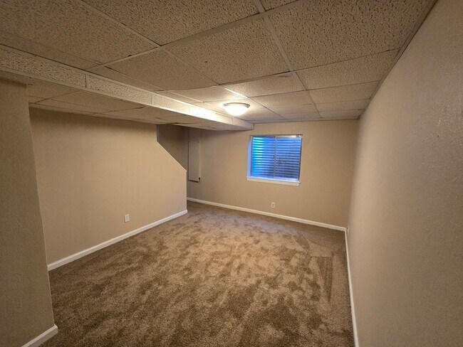 Building Photo - Remodeled Home in Thornton