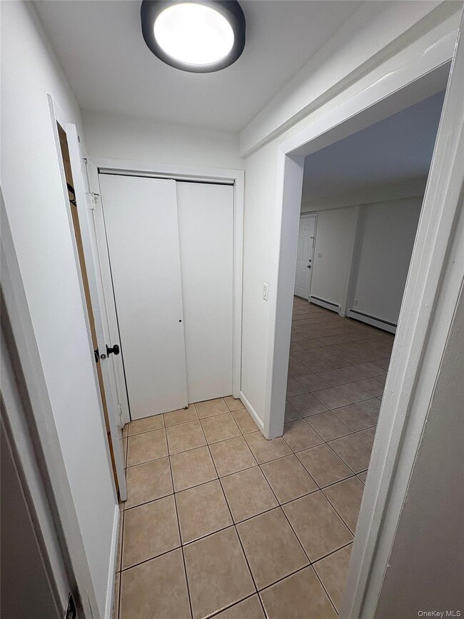 Building Photo - 35 Washington Ave N