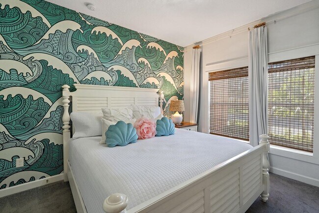 Building Photo - Stunning 4BR Resort Home in Four Corners, ...