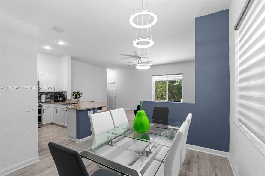 Building Photo - 625 Bald Cypress Rd