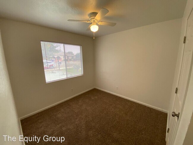 Building Photo - 3 br, 1 bath House - 182 Linda Vista Dr