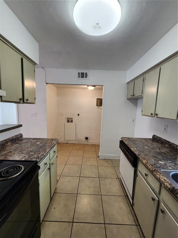 Building Photo - 713 SW 69th St