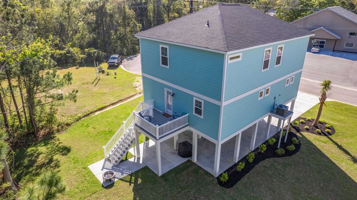 Building Photo - 13160 Ocean Hwy