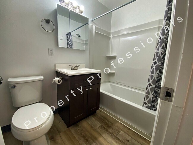 Building Photo - 2 Bedroom for Rent in Silt