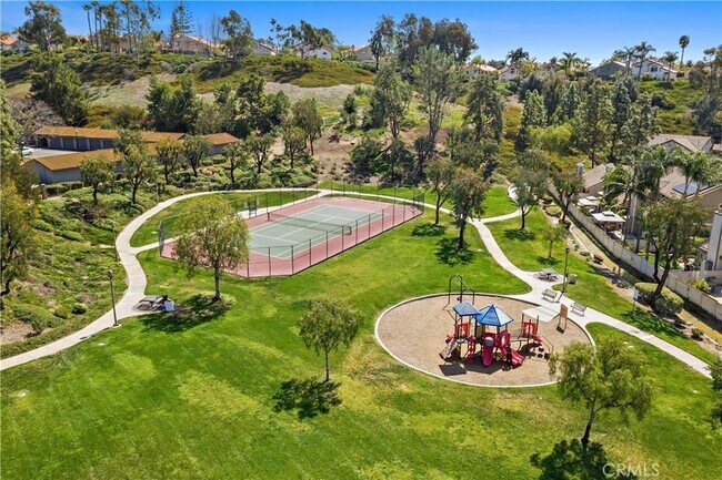 Building Photo - 24645 Sutton Ln