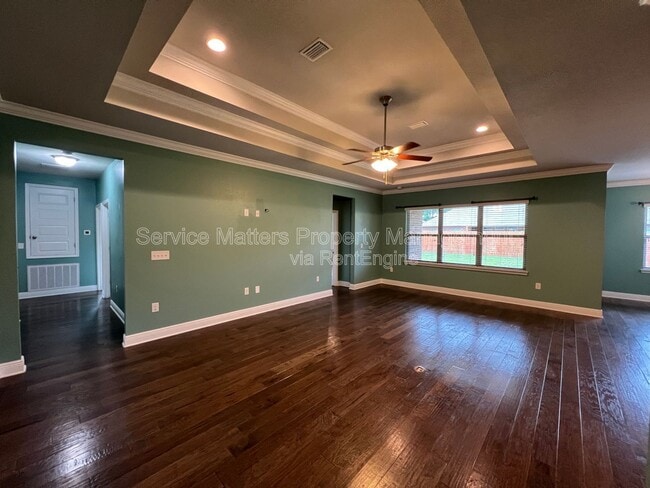 Building Photo - 4533 Oak Orchard Cir