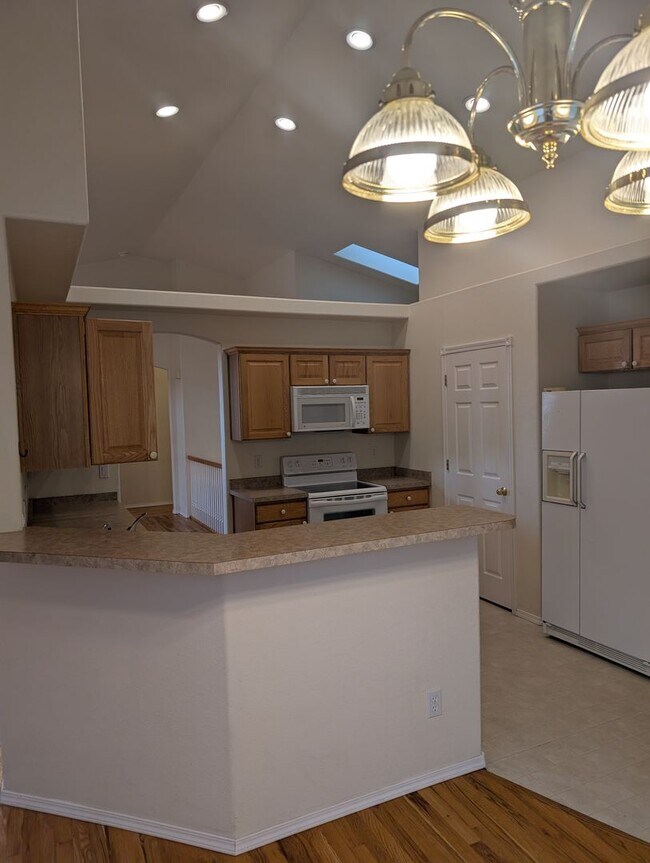 Building Photo - Ranch style home off the beaten path and still close to everything