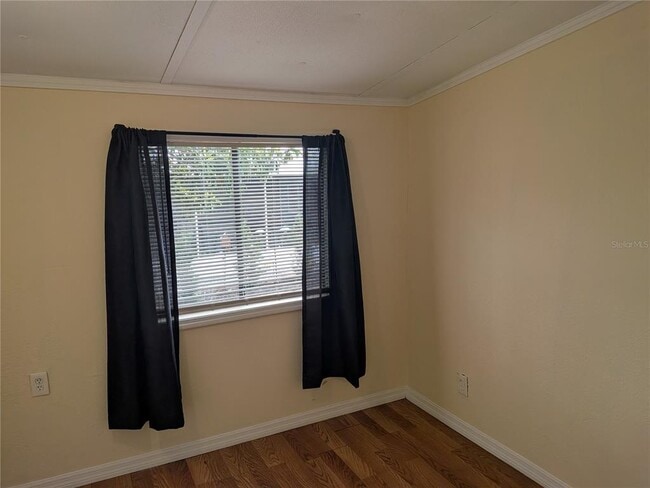 Building Photo - 3030 Beaver Creek Dr