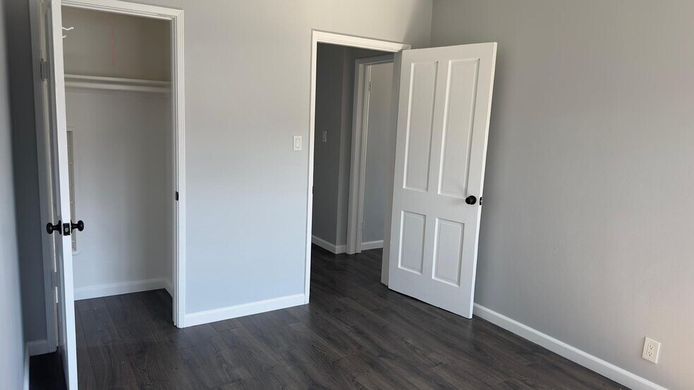 Building Photo - 4071 8th Ave