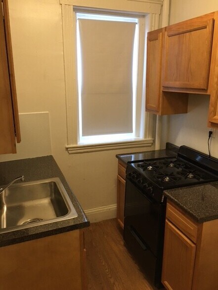 Building Photo - 1191 Boylston St
