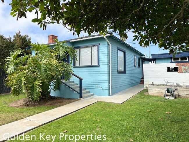 Primary Photo - Beautifully remodeled single-level home in...